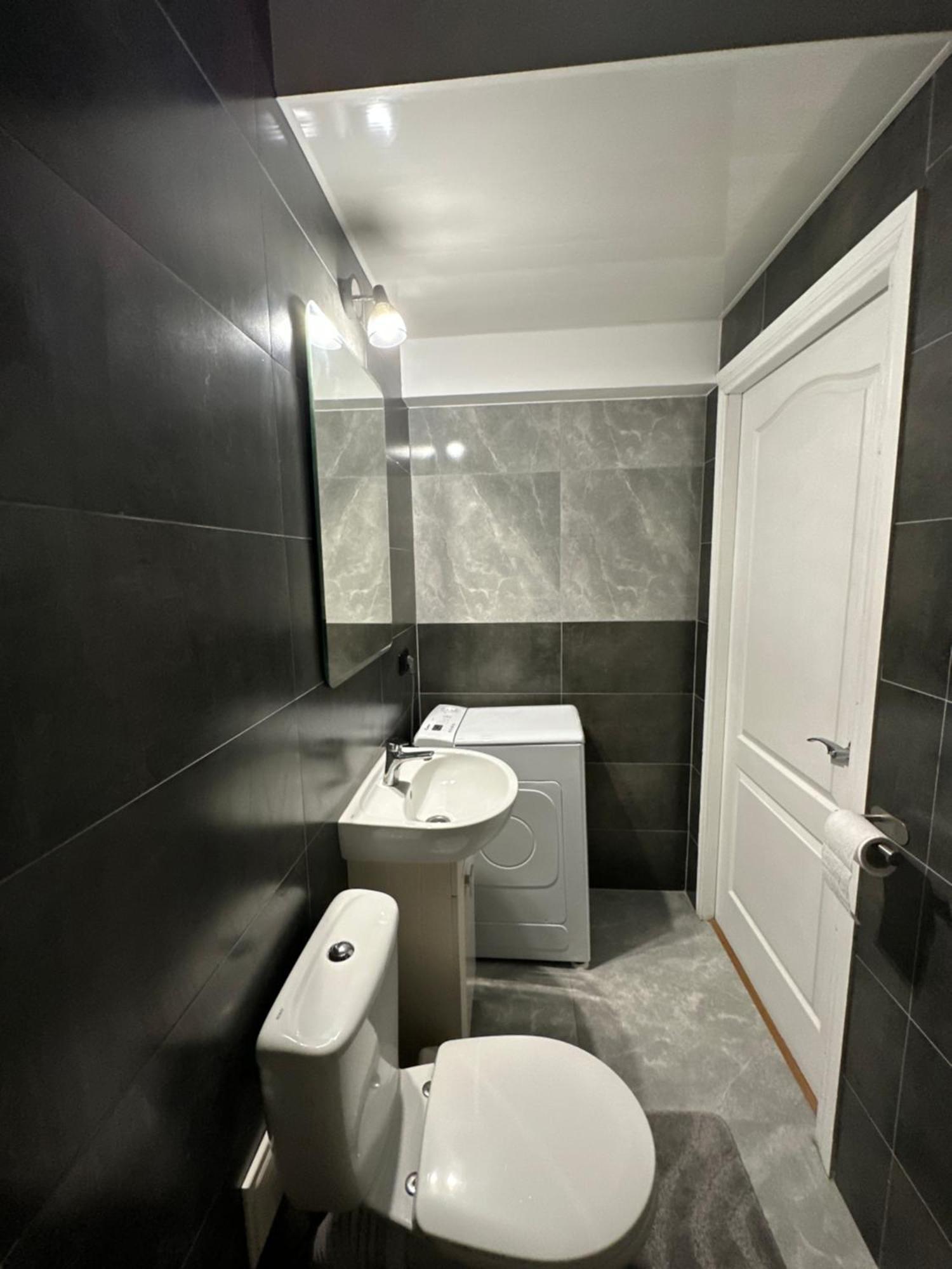 Levvv Apartment Liov Exterior foto